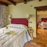 Borgo Incantato Spoleto Gospodarstwo agroturystyczne Pompagnano