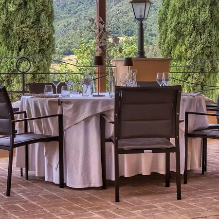 Borgo Incantato Spoleto Farm stay *