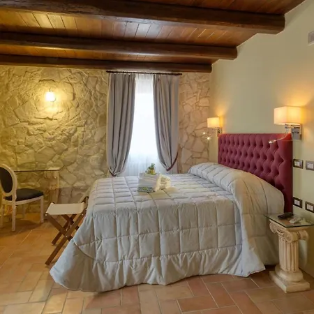 Borgo Incantato Spoleto Κατάλυμα σε φάρμα