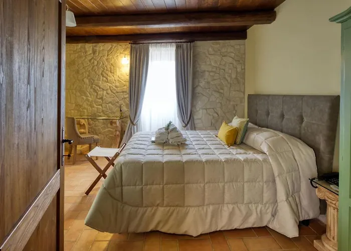 Borgo Incantato Spoleto Pompagnano