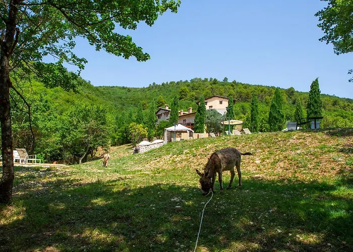 Borgo Incantato Spoleto Alloggio per agriturismo